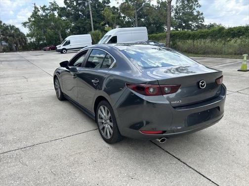 2022 Mazda Mazda3 FWD w/Preferred Package