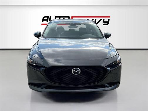 2022 Mazda Mazda3 FWD w/Preferred Package