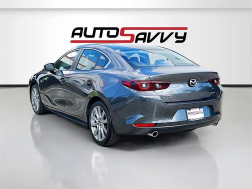2022 Mazda Mazda3 FWD w/Preferred Package
