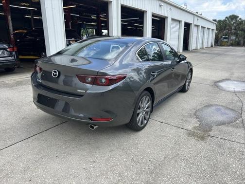 2022 Mazda Mazda3 FWD w/Preferred Package