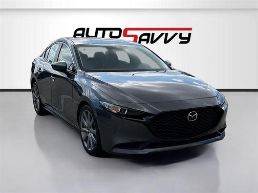 2022 Mazda Mazda3 FWD w/Preferred Package