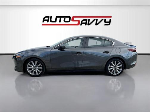 2022 Mazda Mazda3 FWD w/Preferred Package