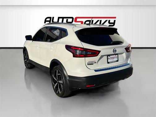 2021 Nissan Rogue Sport SL