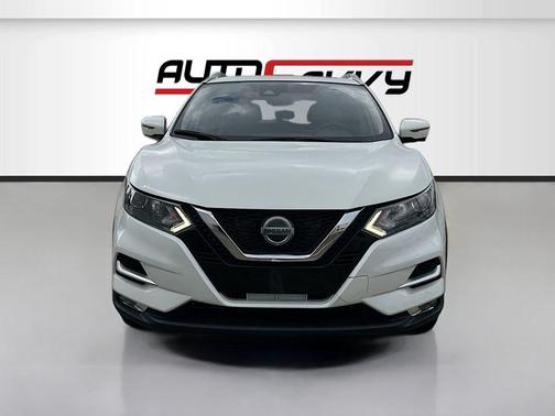 2021 Nissan Rogue Sport SL