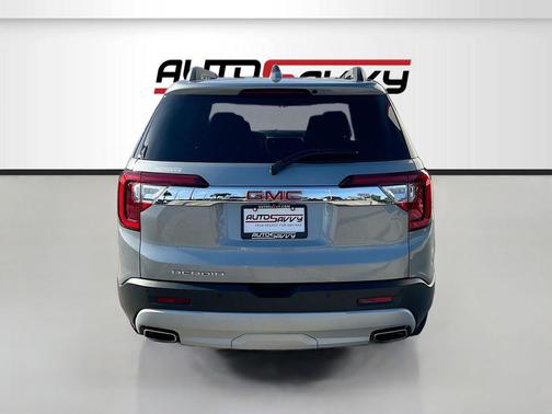 Sterling Metallic 2023 GMC Acadia FWD SLE