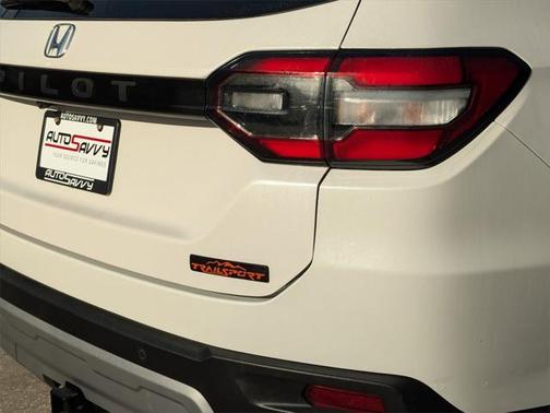2024 Honda Pilot TrailSport