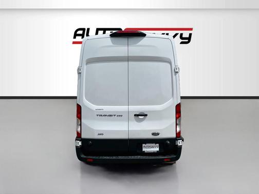 OXFORD WHITE 2024 Ford Transit-250 Base