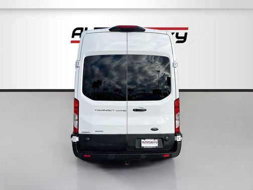 2025 Ford Transit-350 Base