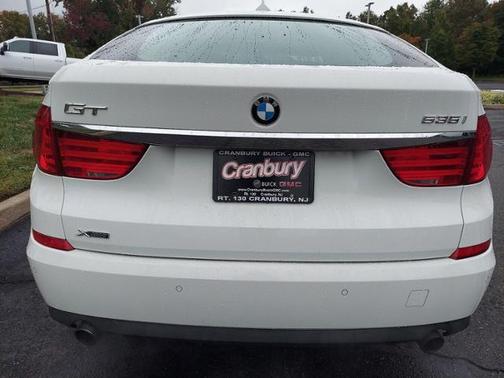 Photo 5 of 25 of 2013 BMW 535 Gran Turismo i xDrive