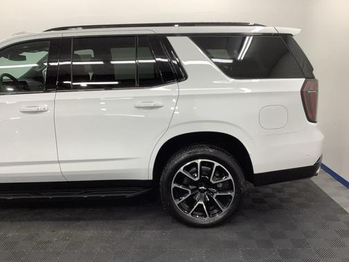 2026 Chevrolet Tahoe 4WD RST