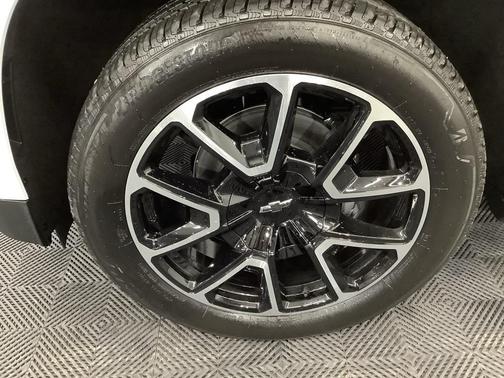 2026 Chevrolet Tahoe 4WD RST