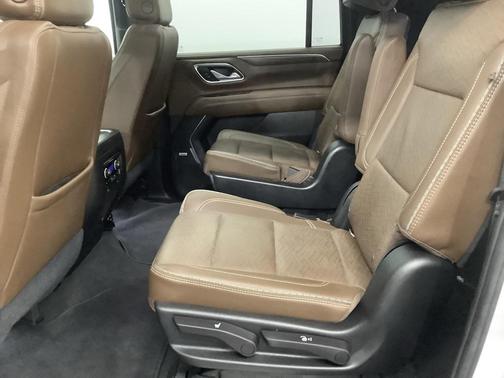 2021 Chevrolet Suburban High Country