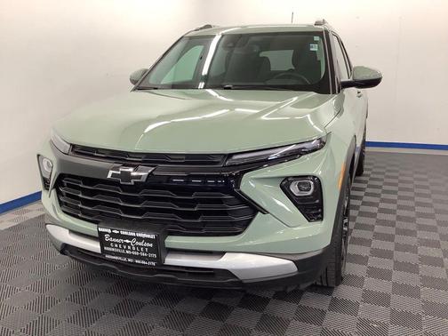 Cacti Green 2025 Chevrolet Trailblazer LT