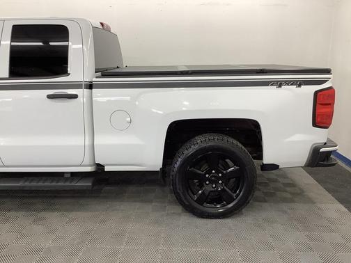 2018 Chevrolet Silverado 1500 Custom
