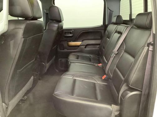 Summit White 2017 Chevrolet Silverado 2500 LTZ