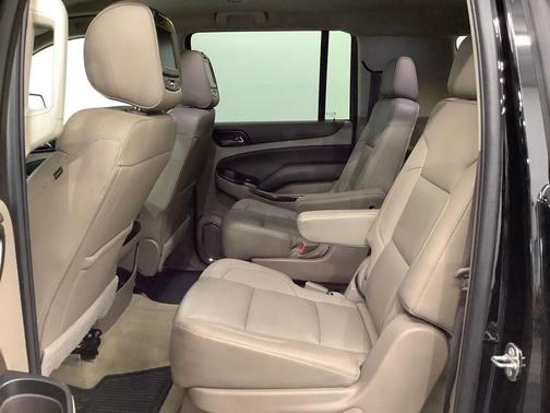 Black 2018 Chevrolet Suburban LT