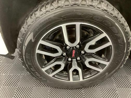 2022 GMC Sierra 1500 AT4