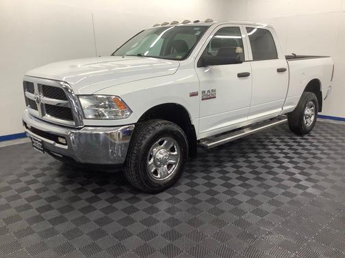 Bright White Clearcoat 2016 RAM 2500 Tradesman