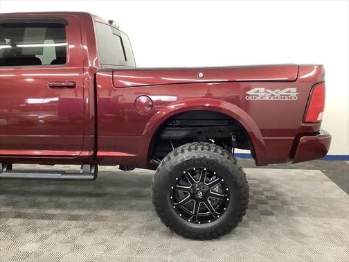 2017 RAM 2500 Big Horn Crew Cab 4x4 6'4' Box
