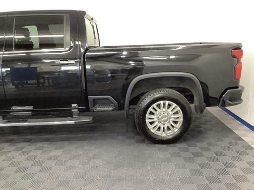 2023 Chevrolet Silverado 2500 High Country
