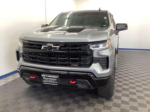 Sterling Gray Metallic 2024 Chevrolet Silverado 1500 LT Trail Boss