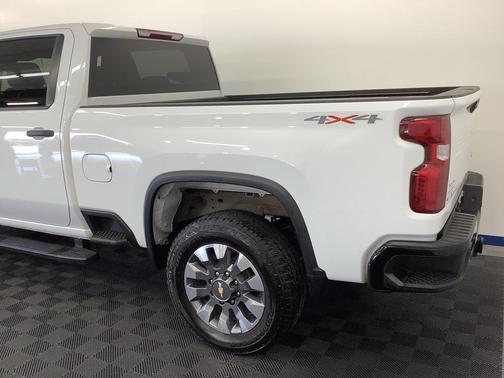 2024 Chevrolet Silverado 2500 Custom