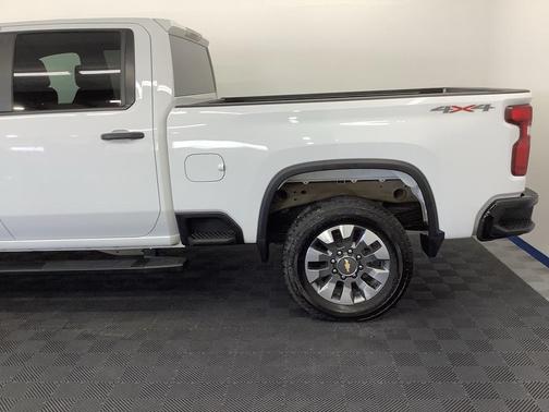 2024 Chevrolet Silverado 2500 Custom