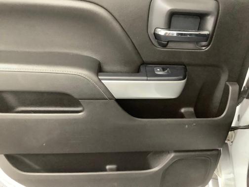 Iridescent Pearl Tricoat 2019 Chevrolet Silverado 2500 LTZ