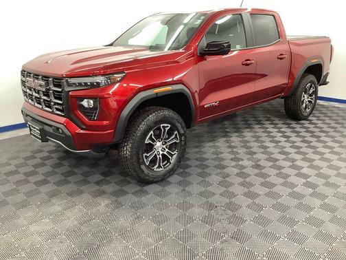 2024 GMC Canyon AT4