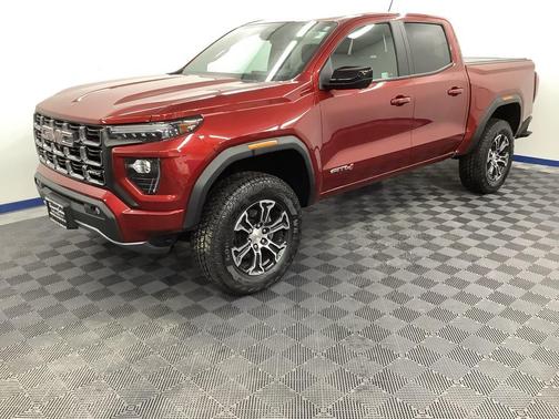 2024 GMC Canyon AT4