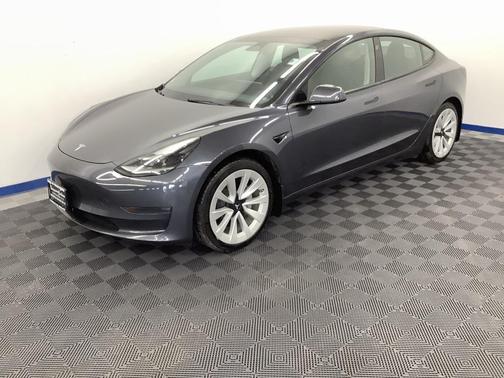 2022 Tesla Model 3 Long Range