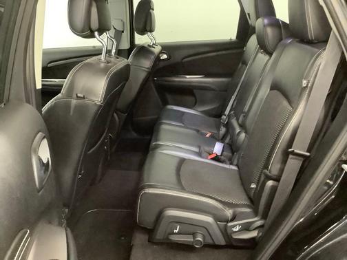 2016 Dodge Journey Crossroad