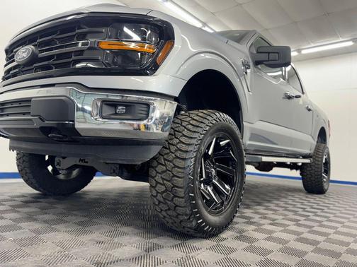 Iconic Silver Metallic 2025 Ford F-150 XLT