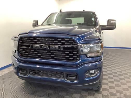 Patriot Blue Pearlcoat 2023 RAM 2500 Big Horn Crew Cab 4x4 6'4' Box