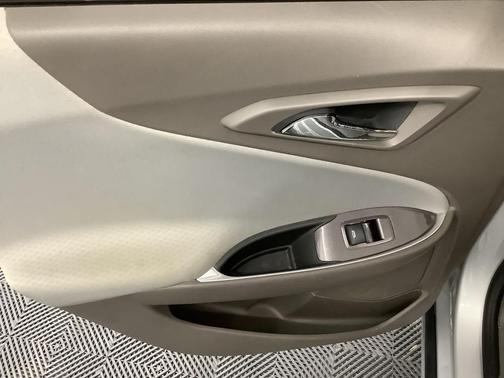 2020 Chevrolet Malibu FWD LT