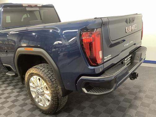 2020 GMC Sierra 2500 Denali