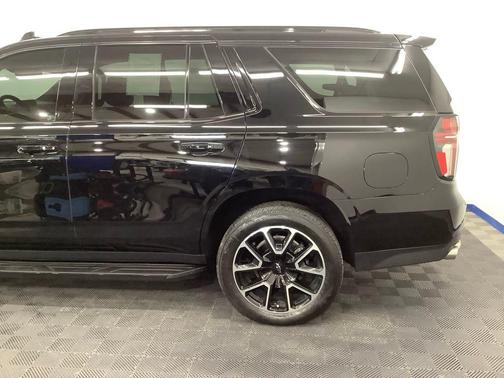 2023 Chevrolet Tahoe 4WD RST