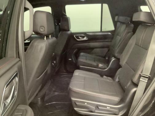 2023 Chevrolet Tahoe 4WD RST