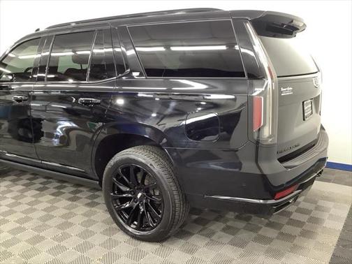 2022 Cadillac Escalade Sport