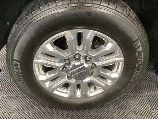 White Frost 2020 GMC Sierra 3500 Denali