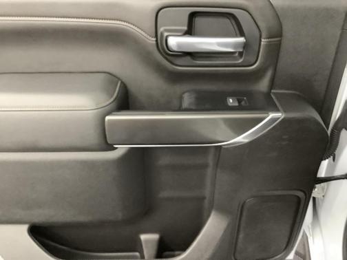 2022 GMC Sierra 2500 AT4