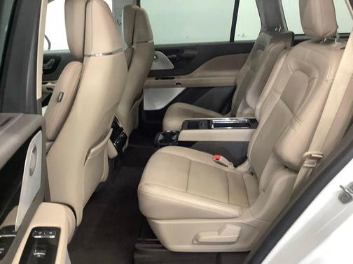 2022 Lincoln Aviator Reserve AWD