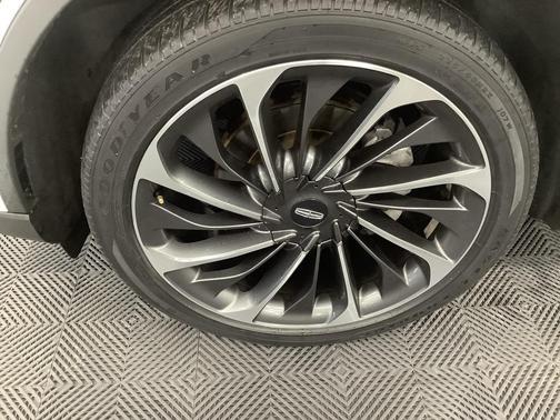 2022 Lincoln Aviator Reserve AWD