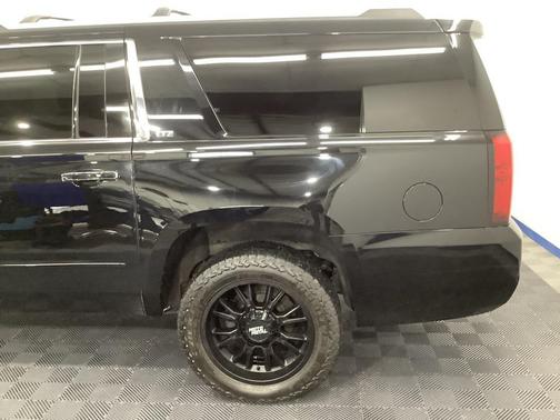 2016 Chevrolet Suburban LTZ