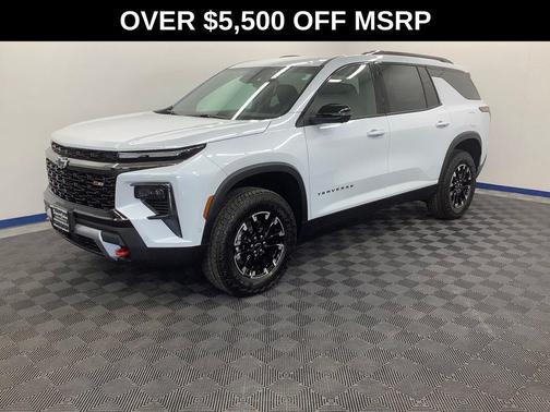 Polar White Tricoat 2026 Chevrolet Traverse AWD Z71