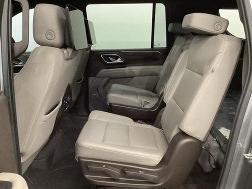 2021 Chevrolet Suburban 4WD Z71