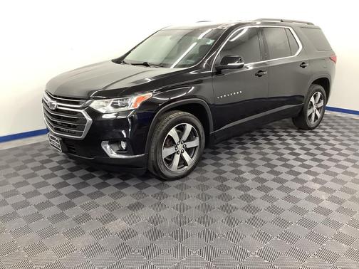 2021 Chevrolet Traverse LT Leather
