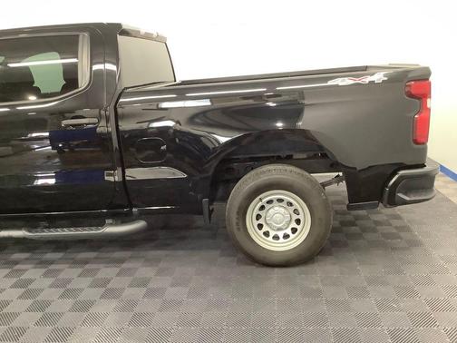 2023 Chevrolet Silverado 1500 WT