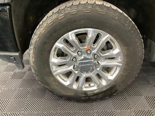 2023 GMC Sierra 2500 Denali