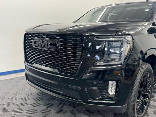 Onyx Black 2022 GMC Yukon Denali